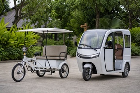 Электрическая велорикша и пассажирский электротрицикл: что выбрать для перевозки пассажиров и закрытых территорий