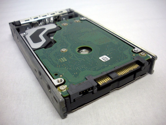 Жесткий диск Dell 600GB 10K 2.5 6G SAS R72NV