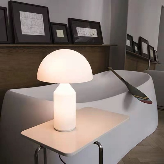 Настольная лампа белая ATOLLO, 25*38 см