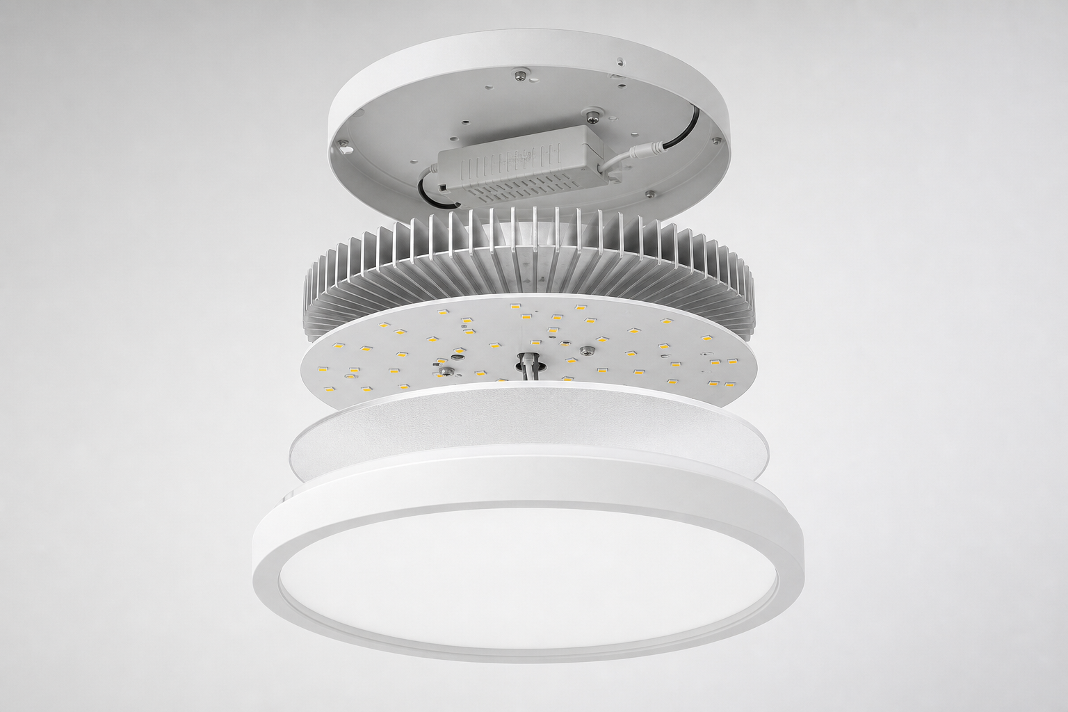 Потолочные LED-светильники для кухни, гостиной, спальни, коридора и ванной: как выбрать под задачу