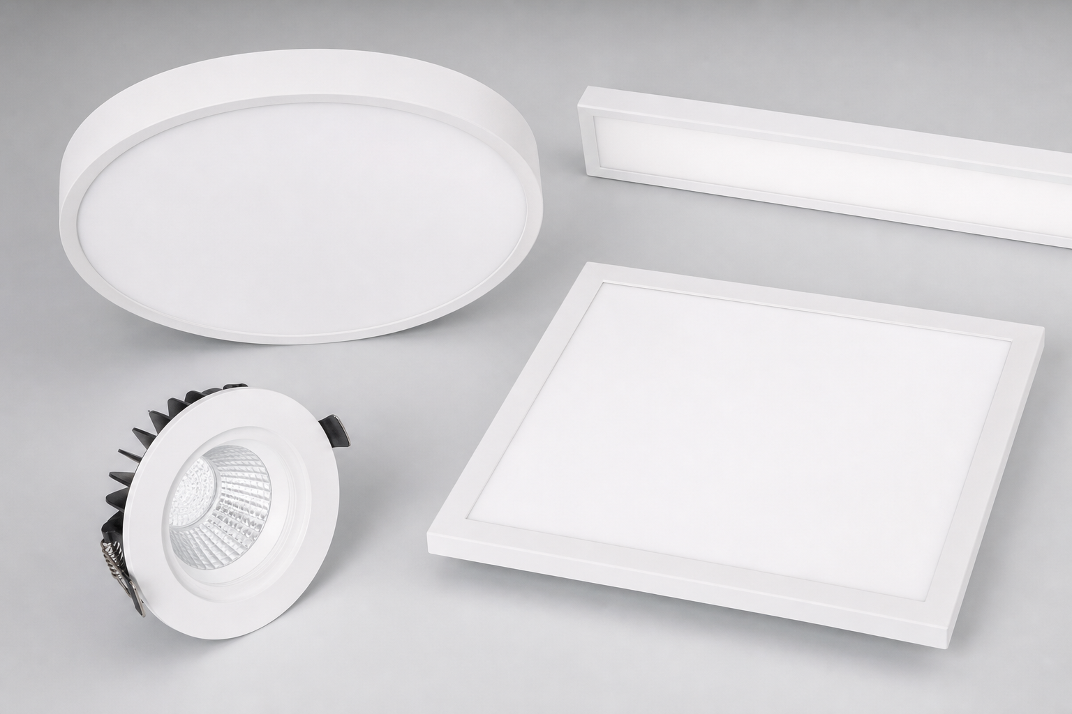 Светодиодные потолочные светильники LED: как выбрать по яркости, типу модуля и монтажу